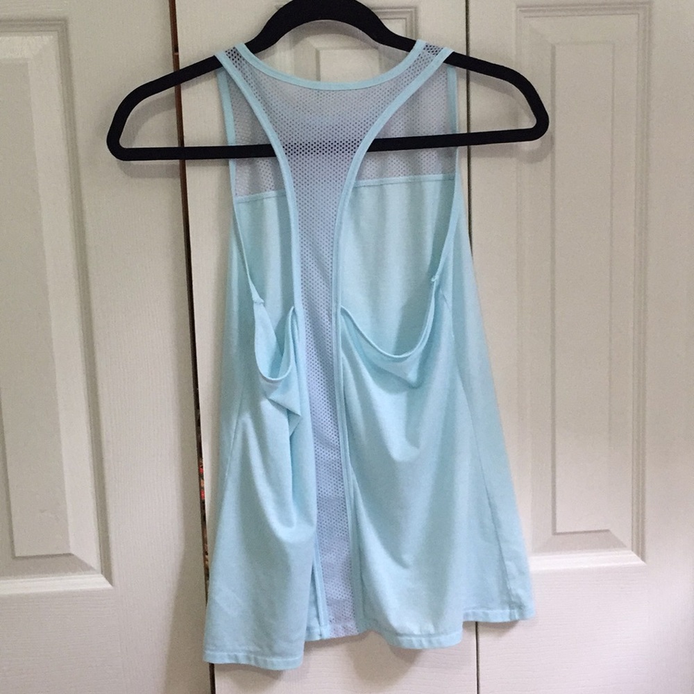 Athleta pale blue active tank - Picture 10 of 10